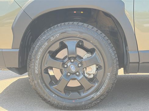 Used 2025 Subaru Forester Wilderness AWD/4WD image 11
