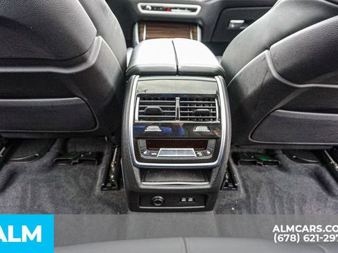 Used 2025 BMW X5 xDrive50e image 32