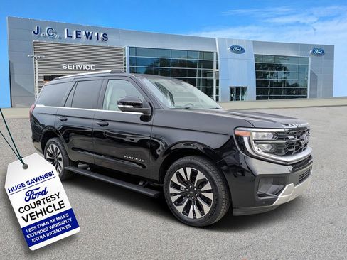 New 2026 Ford Expedition Platinum w/ Driver's Package image 1