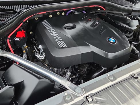 Certified 2025 BMW X3 xDrive30i w/ Convenience Package image 23