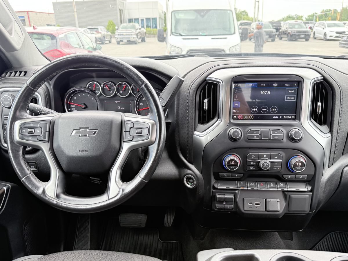 Used 2019 Chevrolet Silverado 1500 RST w/ All-Star Edition RWD image 10