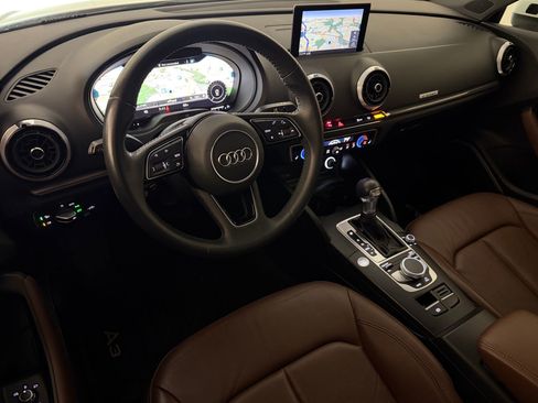 Used 2018 Audi A3 e-tron Prestige FWD image 4