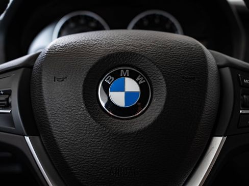 Used 2016 BMW X3 xDrive28i AWD/4WD image 30