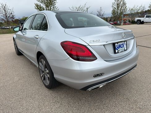 Used 2021 Mercedes-Benz C 300 4MATIC Sedan image 3