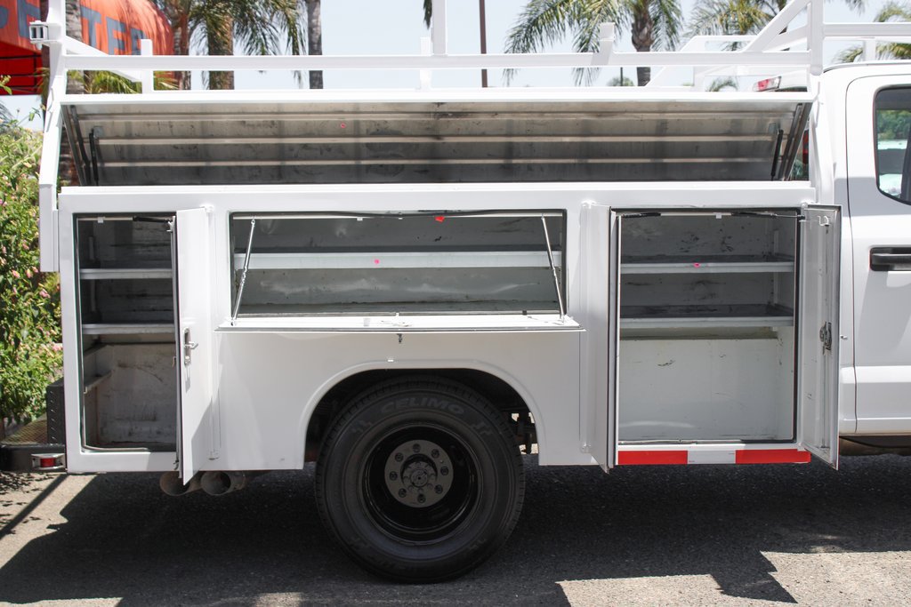 Used 2019 Ford F350 XL w/ Power Equipment Group RWD image 11