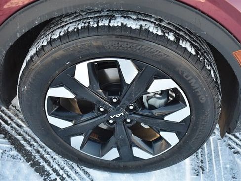 Certified 2024 Kia Sportage X-Line w/ X-Line Premium Package image 11