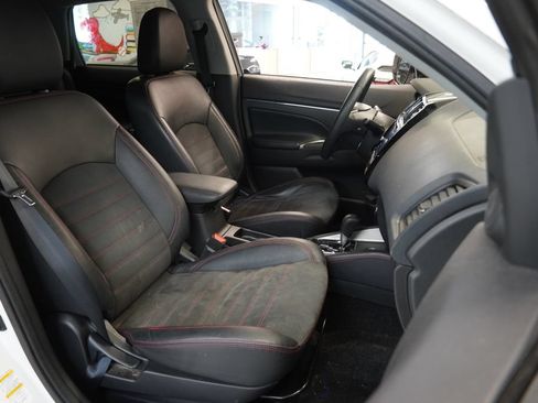 Used 2019 Mitsubishi Outlander Sport GT AWD/4WD image 30