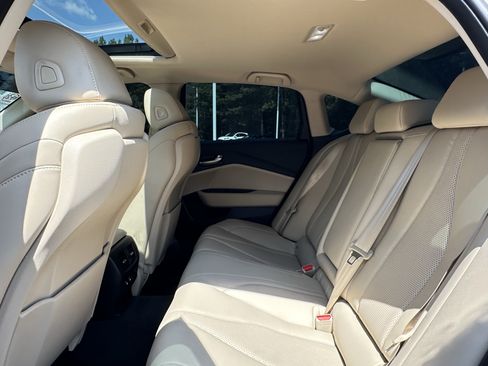 Used 2024 Acura TLX w/ Technology Package FWD image 9