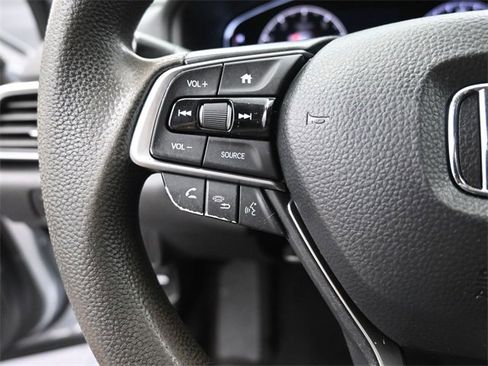 Used 2020 Honda Accord LX image 29