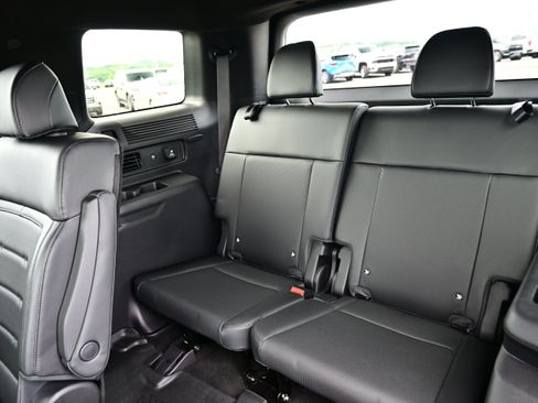 Used 2024 Hyundai Santa Fe Calligraphy AWD/4WD image 14