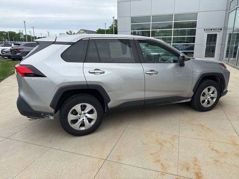 Used 2023 Toyota RAV4 LE AWD/4WD image 8