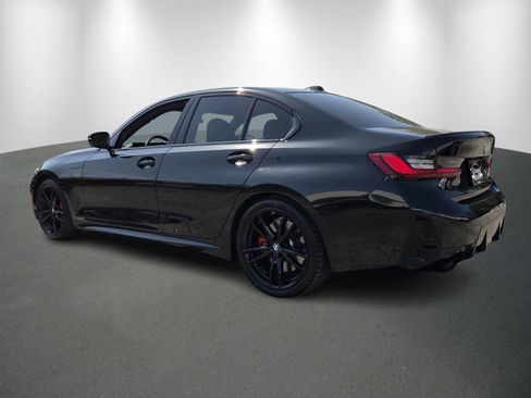 Certified 2024 BMW 330i Sedan w/ M Sport Package RWD image 5