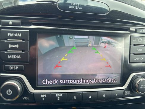 Used 2016 Nissan Juke SV AWD/4WD image 31