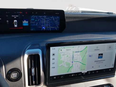 New 2025 Ford Expedition Active image 26