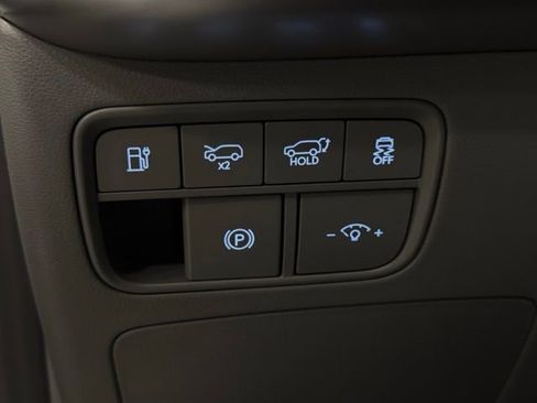 New 2026 Hyundai Ioniq 9 SEL image 10