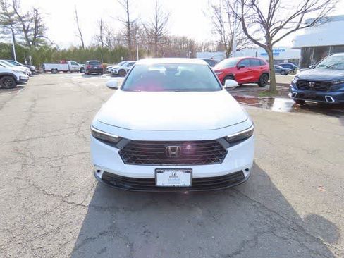 Certified 2023 Honda Accord EX image 6