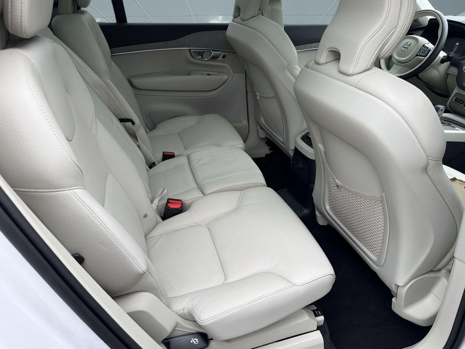Certified 2024 Volvo XC90 T8 Plus w/ Protection Package AWD/4WD image 30