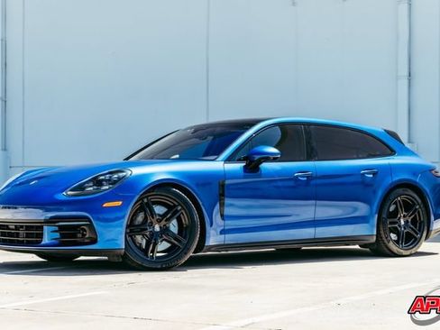Used 2018 Porsche Panamera 4S AWD/4WD image 39