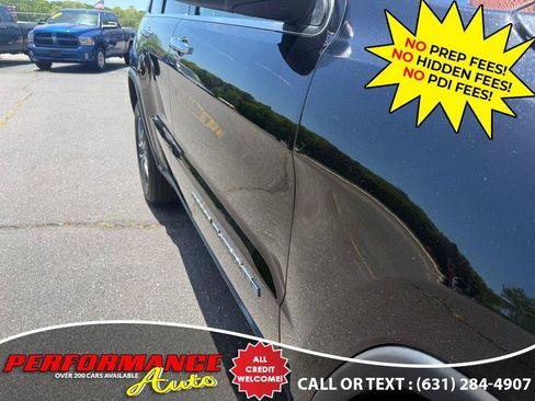 Used 2017 Jeep Grand Cherokee Limited AWD/4WD image 10
