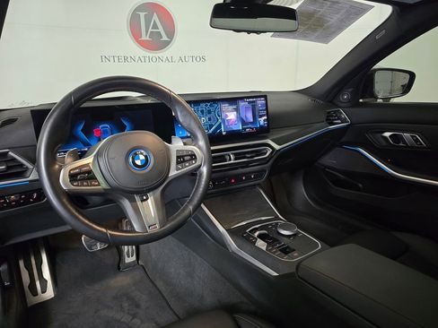 Certified 2023 BMW 330e xDrive w/ M Sport Package AWD/4WD image 21