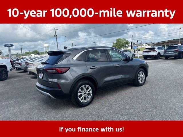 Used 2023 Ford Escape Active AWD/4WD image 23