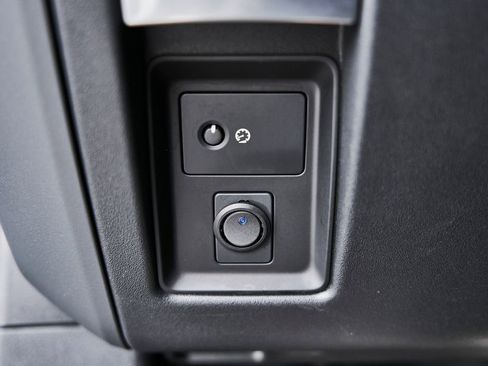 Used 2023 Land Rover Defender 110 X AWD/4WD image 58