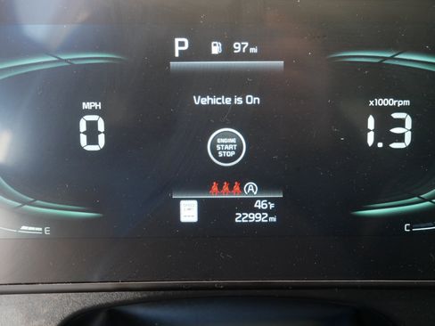 Certified 2024 Kia Sportage EX image 21