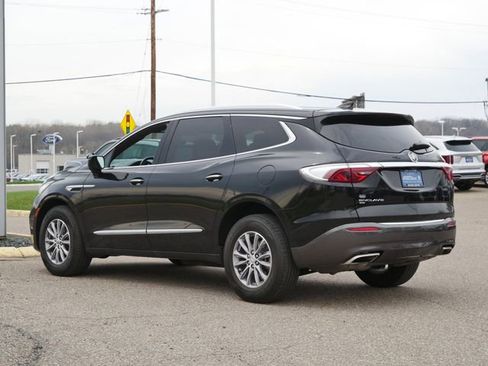 Used 2024 Buick Enclave Premium image 5