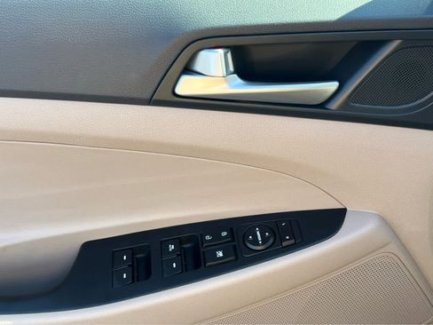 Used 2020 Hyundai Tucson Sport image 28