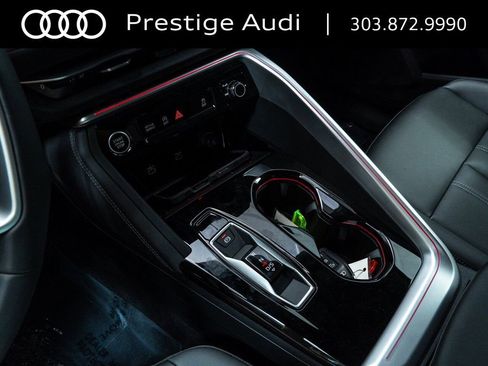 Used 2025 Audi Q5 Premium w/ Convenience Package AWD/4WD image 18