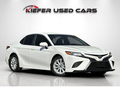 Used 2019 Toyota Camry SE