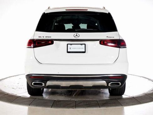 Used 2022 Mercedes-Benz GLS 450 4MATIC image 4