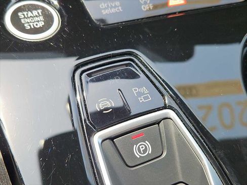 Certified 2025 Audi A5 2.0T Premium w/ Convenience Package AWD/4WD image 18