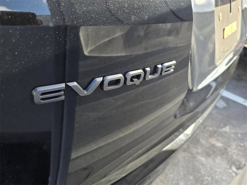 Used 2023 Land Rover Range Rover Evoque R-Dynamic S image 10