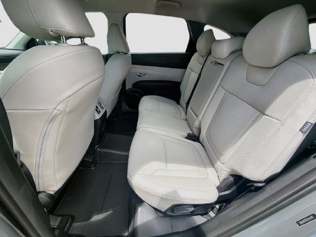New 2026 Hyundai Tucson SEL Plus w/ Tow & Go Package FWD image 24