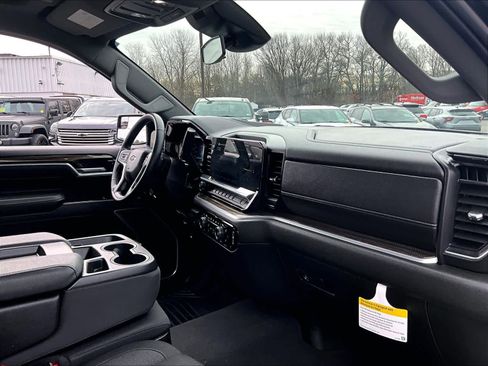 Used 2026 Chevrolet Silverado 1500 RST image 21