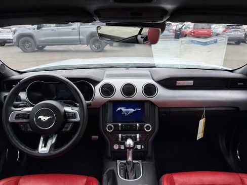 Used 2023 Ford Mustang GT Premium image 18