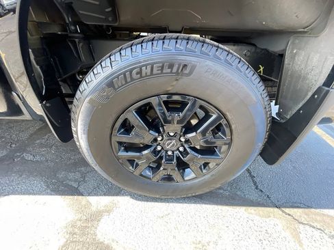 Certified 2026 Nissan Frontier SV w/ SV Convenience Package AWD/4WD image 28