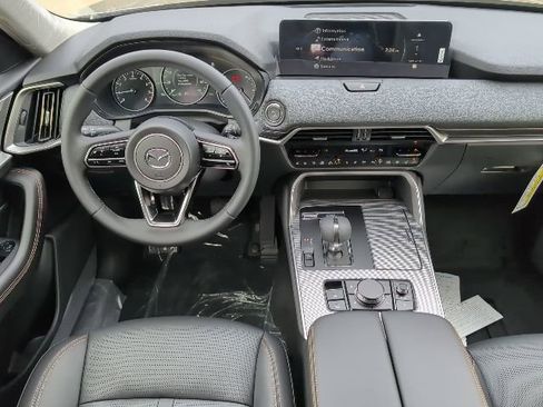 New 2026 MAZDA CX-70 3.3 Turbo w/ Preferred Package image 4
