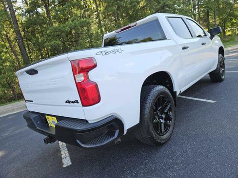 Used 2024 Chevrolet Silverado 1500 W/T w/ Trailering Package AWD/4WD image 5