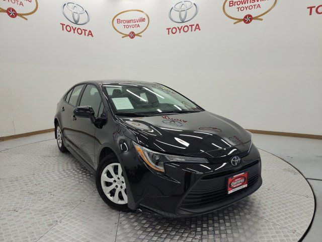 Certified 2026 Toyota Corolla LE FWD image 1