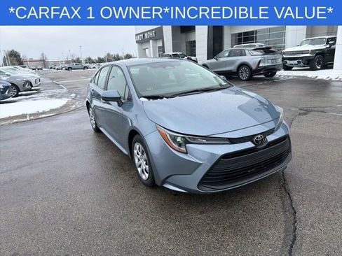 Used 2024 Toyota Corolla LE image 3