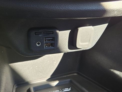 Used 2020 Chevrolet Traverse Premier w/ LPO, Floor Liner Package image 31