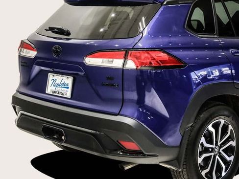 Used 2024 Toyota Corolla Cross SE image 7