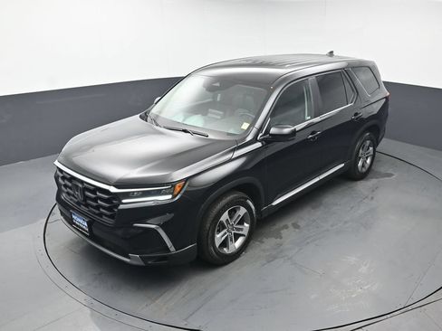 Used 2023 Honda Pilot EX-L image 39