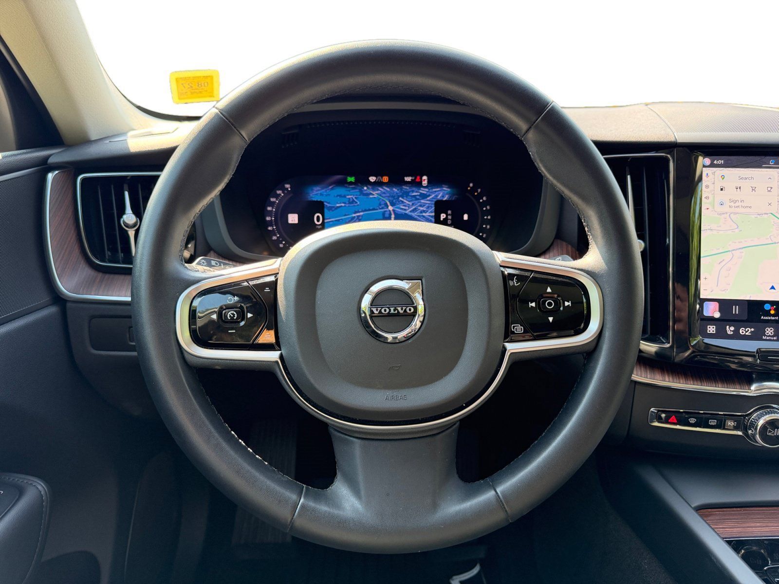 Used 2024 Volvo XC60 B5 Plus w/ Protection Package Premier AWD/4WD image 11