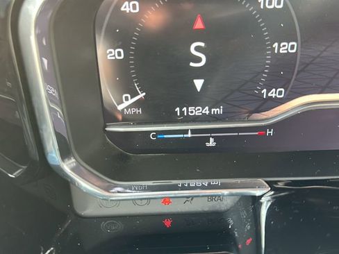 Certified 2025 GMC Sierra 2500 SLT w/ SLT Premium Package image 15