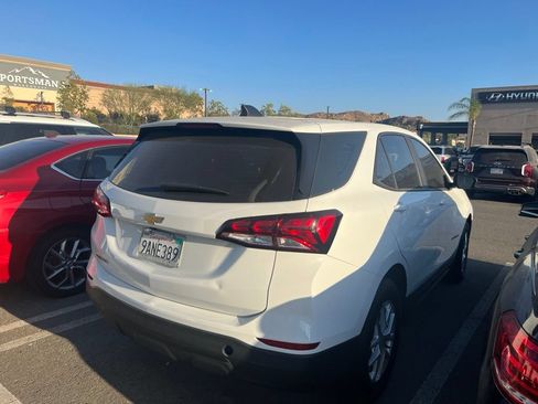 Used 2022 Chevrolet Equinox LS FWD image 7