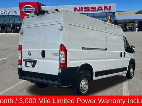 Used 2023 RAM ProMaster 2500 w/ Interior LED Lighting Group FWD image 3