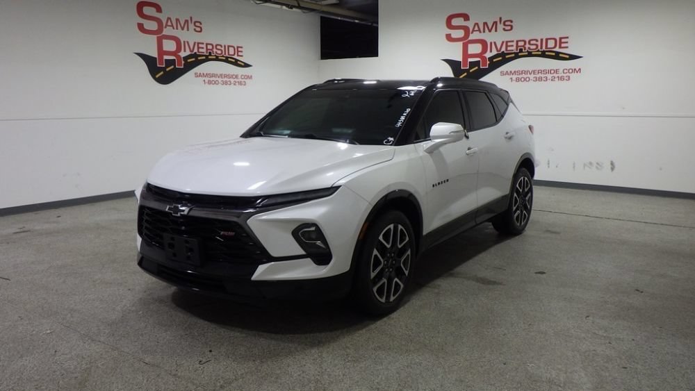 Used 2023 Chevrolet Blazer RS w/ Driver Confidence II Package AWD/4WD image 1